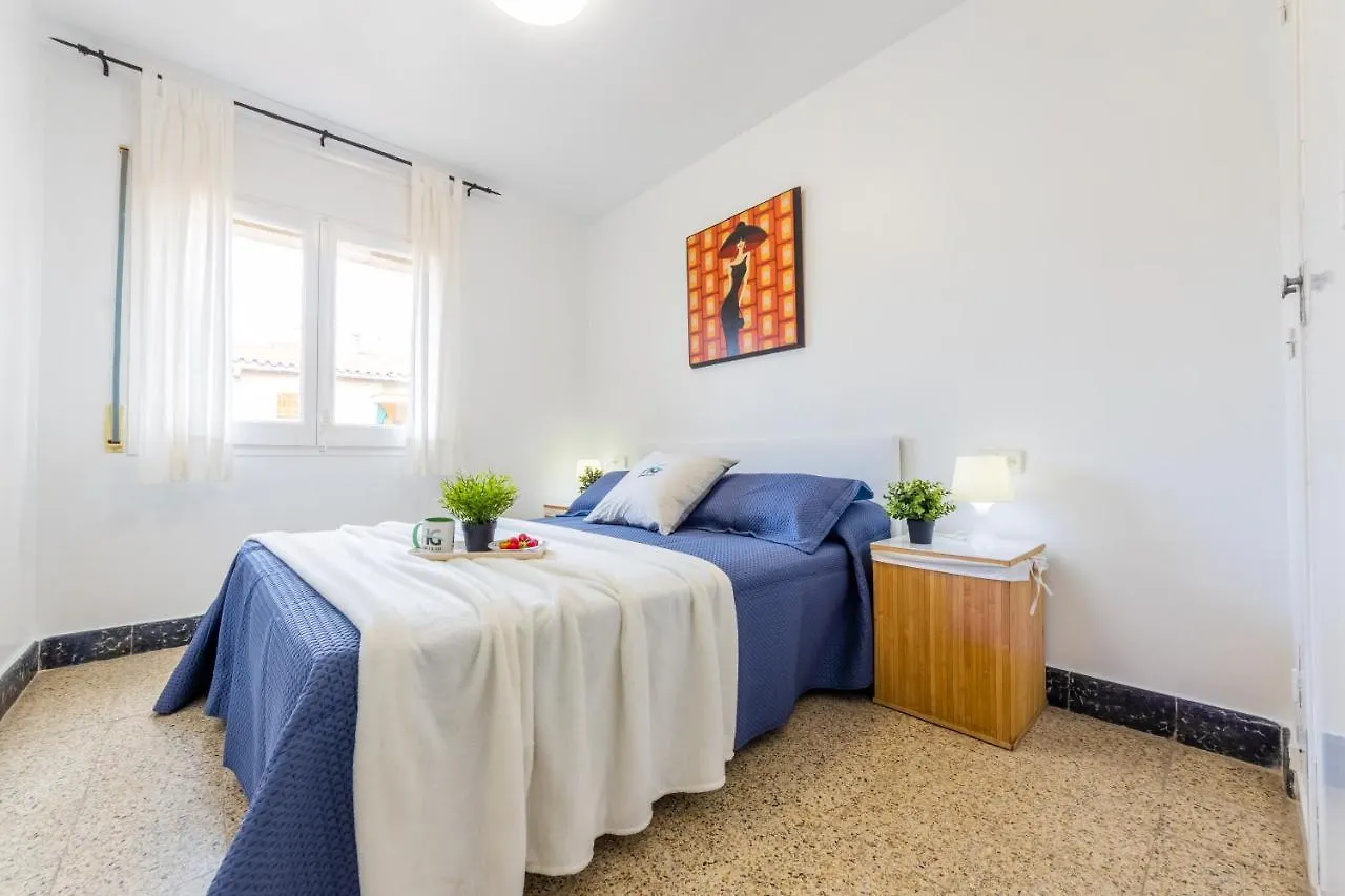 Homes & Go Cye II La Pineda Spain